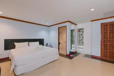 Camera Matrimoniale Standard — Sunstar Palace Patong